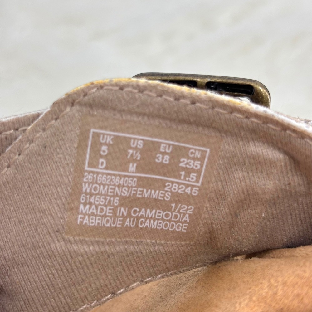 Clarks Collection BRYNN MADI
SAND INTEREST Comfort Sandals Women 7.5 M Neutral - Picture 8 of 9